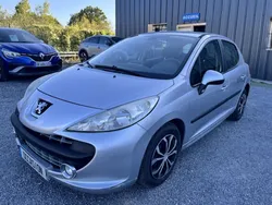 Peugeot 207 1.4 16V PREMIUM 2-TRONIC 5P