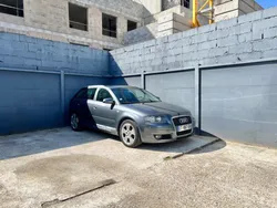 AUDI A3 Série 2 Sportback Ambition DPF 2.0 TDi 16V 140ch GARANTIE