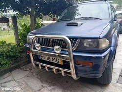 Mitsubishi Pajero Sport 2.5 TD GLX