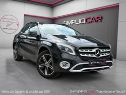 MERCEDES-BENZ GLA 180 122ch Inspiration 7G-DCT Attelage Camera de recul Garantie 12 mois