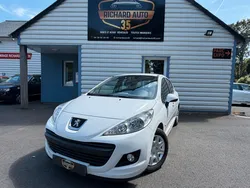 PEUGEOT 207 1.4 HDi BERLINE Access