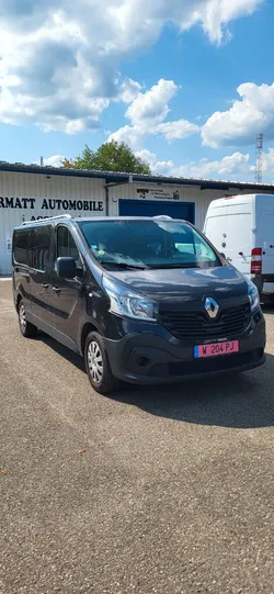Renault trafic 9 places 1.6dci