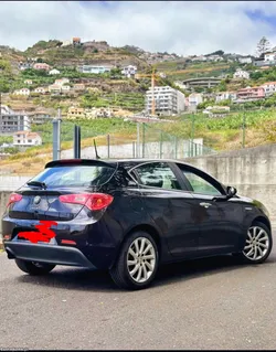 Alfa Romeo Giulietta Distinctive