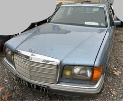 MERCEDES BENZ 280SE W126 185 CV 1er main