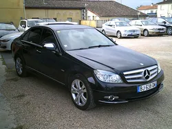 Mercedes w204 c180k 155cv avangarde 59000km francaise suivi mercedes cuir bluetooth clim