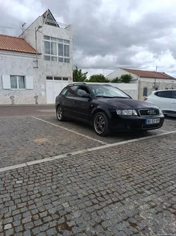 Audi A4 (8E)