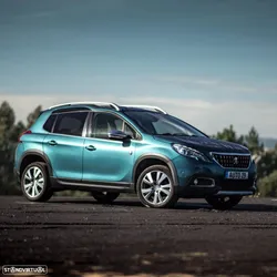 Peugeot 2008 1.6 BlueHDi Crossway