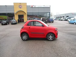 Microcar due 5