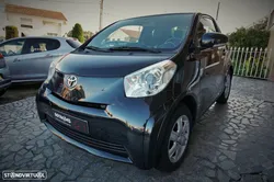 Toyota iQ 1.0 VVT-i