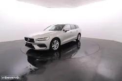 Volvo V60 2.0 D3 Momentum Plus