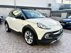 Opel Adam 1.0 TURBO ROCKS NACIONAL 115 CV