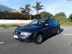 Audi A4 1.6 Avant Com kit de distribuição e embraiagem novos