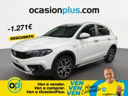 FIAT Tipo 1.5 Hybrid Cross DCT
