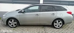 Toyota Auris Touring Sports