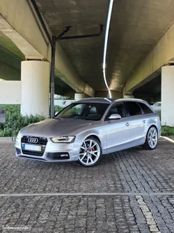 Audi A4 2.0 TDI multitronic S-line