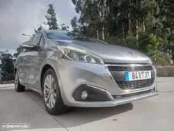 Peugeot 208 1.5 BlueHDi Signature