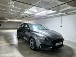 Ford Focus 1.0 EcoBoost Hybrid ST-LINE DESIGN