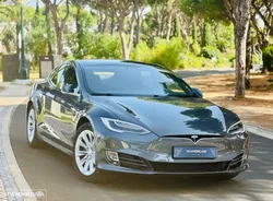 Tesla Model S Long Range