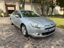 Citroen C5 Exclusive 2.0 HDi 160 Phase 2 Rien à prévoir