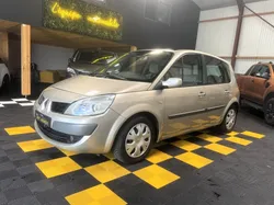 RENAULT Scenic II (2) 1.9 DCI 130 FAP EXPRESSION + attelage