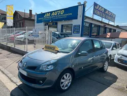 Belle clio III boite automatique 1.6i 16V 110cv 96.800kms poss garantie 12 / 24 / 36 mois