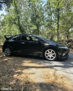 Honda Civic 2.0 i-VTEC Type R