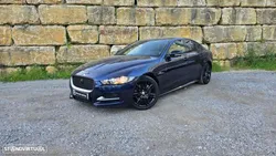Jaguar XE 2.0 D R-Sport