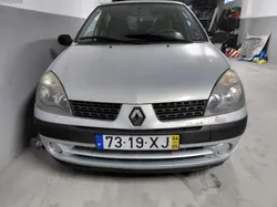 Renault Clio 5 lugares