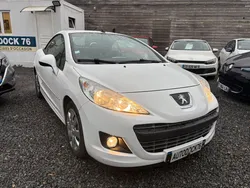 PEUGEOT 207 CC 1.6 e 16V 120cv "très faible kilométrage " paiement en 4 fois AUTO DOCK 76