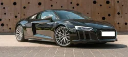 Audi R8 Plus Quattro 5.2L. FSI 610 ch, Pack Carbone, freins céramique, caméra de recul, Magnetic Ride, Keyless, Bang et Olufsen, etc...