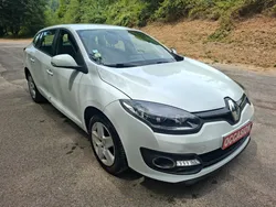 Renault megane 3 1.5 dci 95 ch bvm6 1ère main