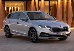 Skoda Octavia Combi 2.0 TSI RS DSG 180kW