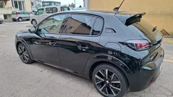 VENDS PEUGEOT GT 208 II 130cv EAT8 S&S