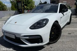 Porsche Panamera Turbo S E-Hybrid Executive