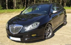 Lancia Delta 1.6 Mjet DPF - Oro