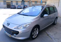 Peugeot 307 1.6 HDI versão Sport 7 lugares de livrete