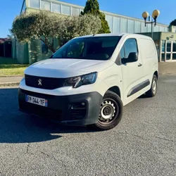 PEUGEOT Partner Grip 1000kg BlueHDi 100 – 1ère main – Distribution neuve – Entretien Peugeot