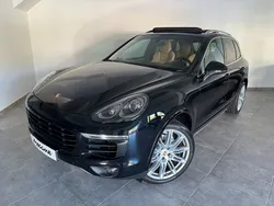 Porsche Cayenne S 3.6 V6 420 - Origine France - Historique complet Porsche - Toit Pano. - Jantes 21" - Sièges Adaptatifs 18 positions - Bose - Caméra - PDLS - Entry&Drive - Garantie 12 mois