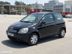 Toyota Yaris 1.0 Base
