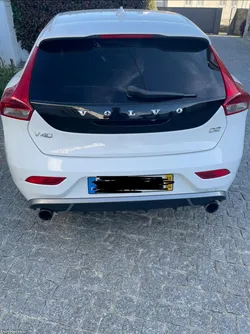 Volvo V40 R-design
