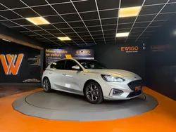 Ford focus 1.0 ecoboost 125 st-line flex fuel / caméra de recul / apple carplay / ouverture sans clé
