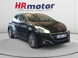 PEUGEOT 208 1.2 PureTech Style 82
