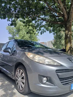 Peugeot 207 1.4 VTi