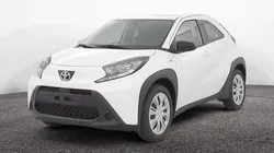 TOYOTA AYGO X 1.0 VVT-I 72CH S-CVT DYNAMIC | CARPLAY SANS FIL - CAMÉRA - SIÈGES CHAUFf