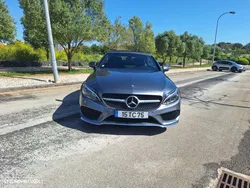 Mercedes-Benz 220