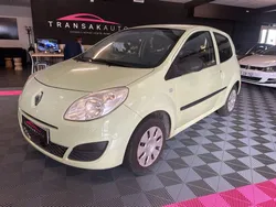 RENAULT TWINGO II 1.2 LEV 16v 75 eco2 Authentique / DISTRIBUTION FAITE POUR LA VENTE