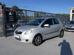 Toyota yaris 1.3 vvt-i 87cv luna boîte automatique / moteur à chaîne / entretien à jour