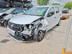 Daci sandero accidentée