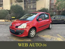 Renault Modus I (J77) 1.2 TCe 100ch Dynamique