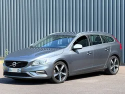 Volvo V60 D4 190 ch R-design GEARTRONIC